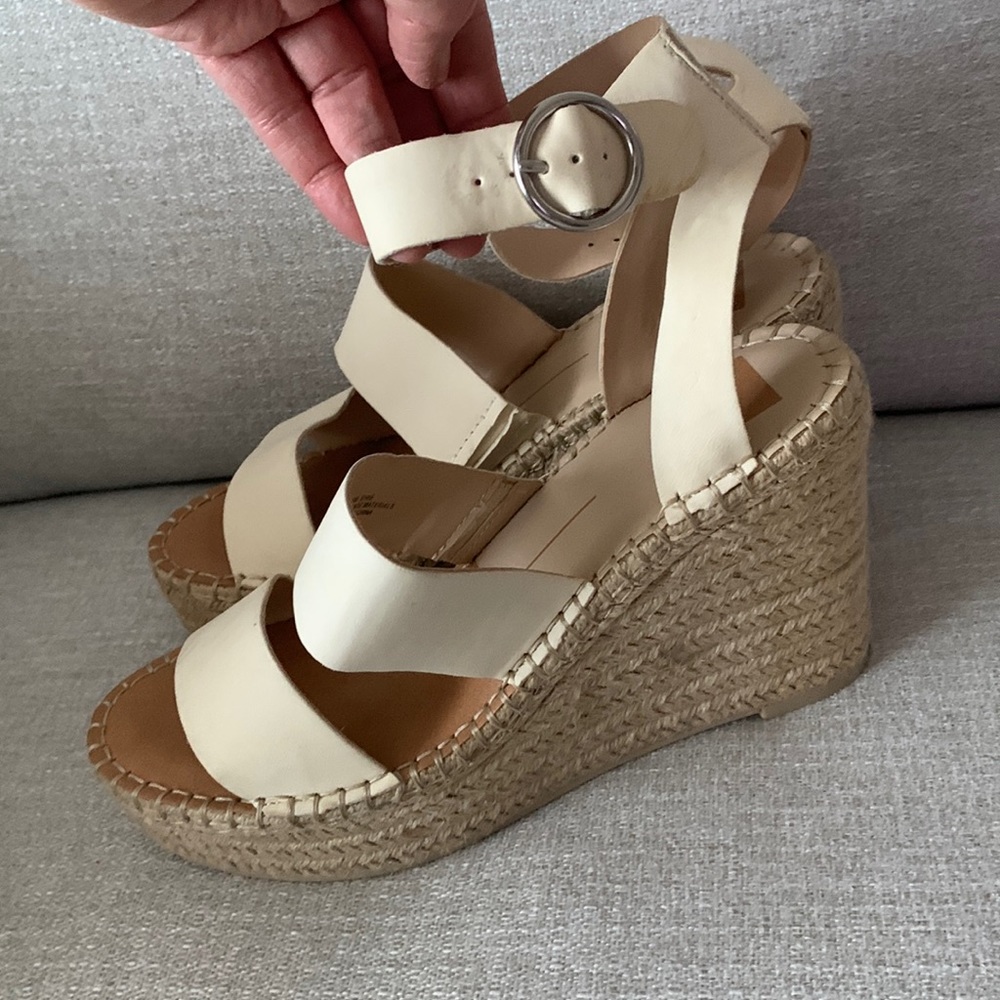 Dolce Vita cream wedge sandals - Picture 1 of 4
